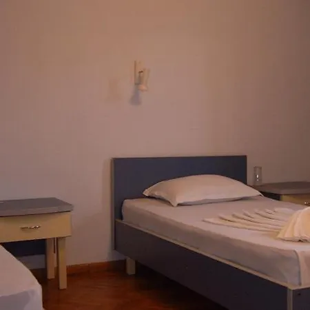 Adis 3* Nisipurile de Aur