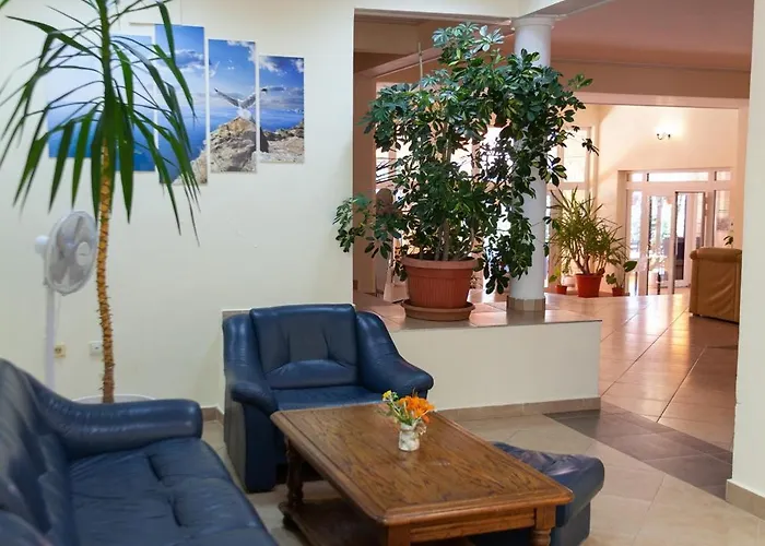 Adis 3* غولدن ساندز