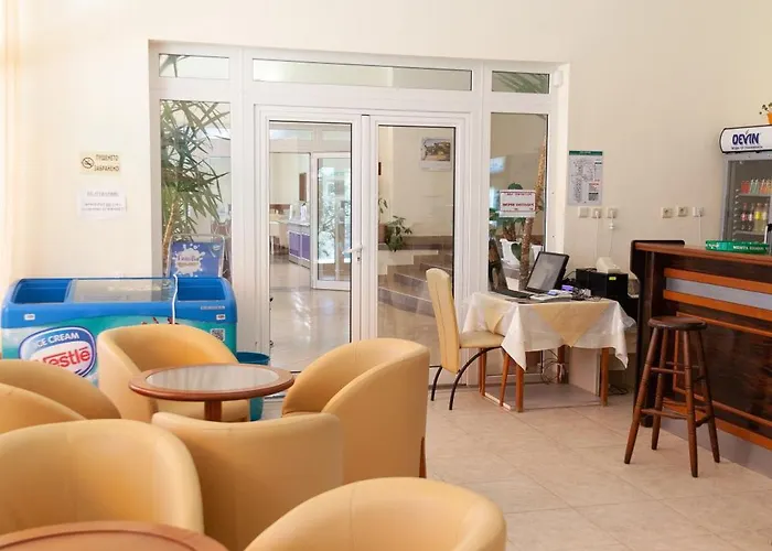 Hotel Adis